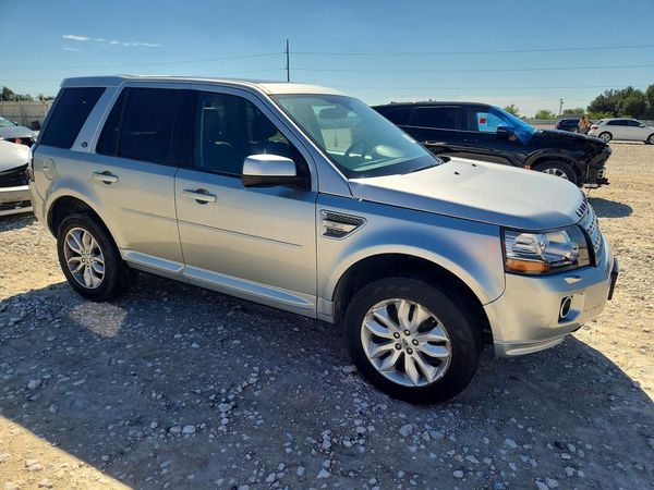 2013 LAND ROVER LR2 HSE — Passenger 3/4