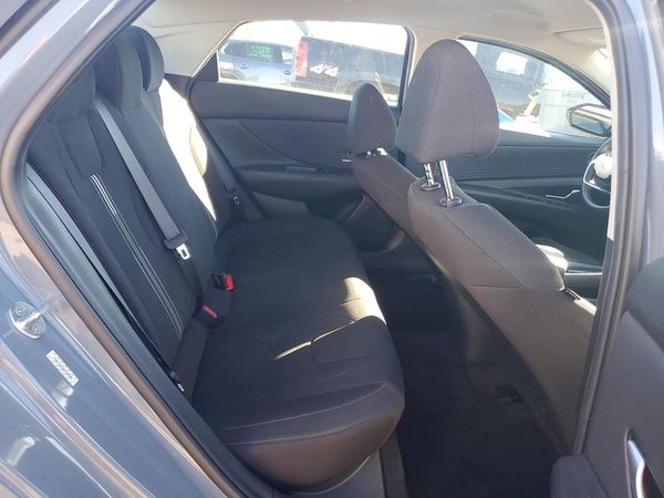 2022 HYUNDAI ELANTRA SEL w/ Convenience Pkg — PSRS
