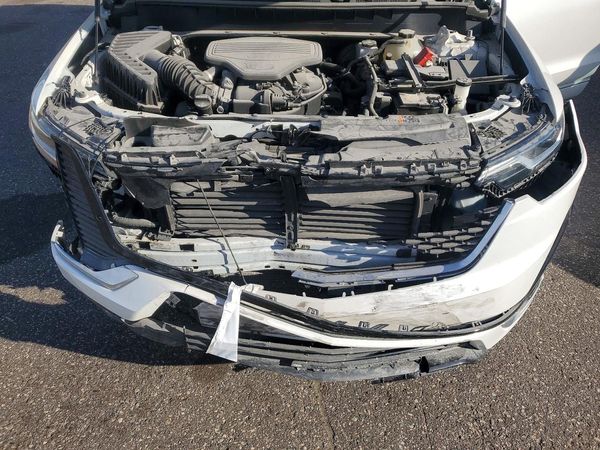 2020 CADILLAC XT6 Premium Luxury — Engine bay