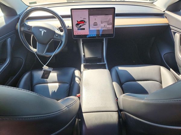 2018 TESLA MODEL 3 — CKPT