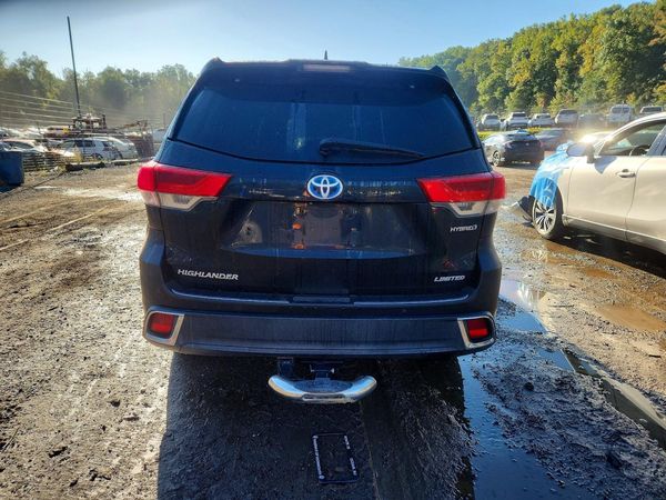 2017 TOYOTA HIGHLANDER Ltd/Ltd Platinum Hybrid — DIRR