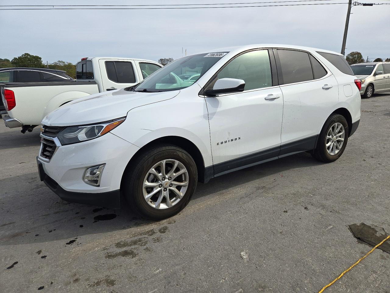 2020 CHEVROLET EQUINOX LT (2FL) — Front 3/4