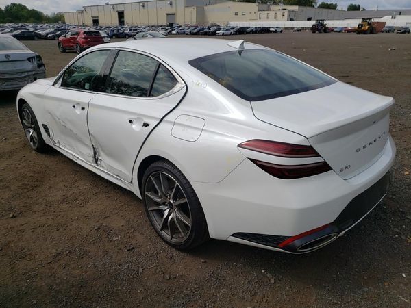 2025 GENESIS G70