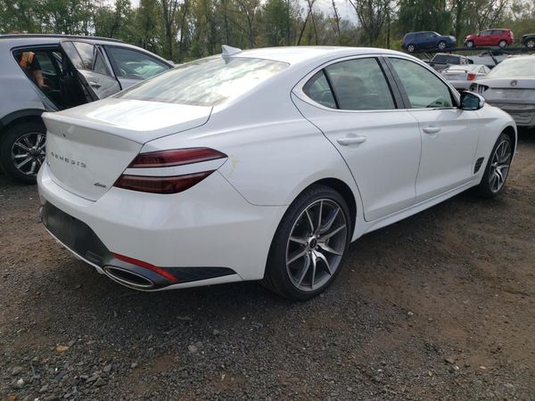 2025 GENESIS G70
