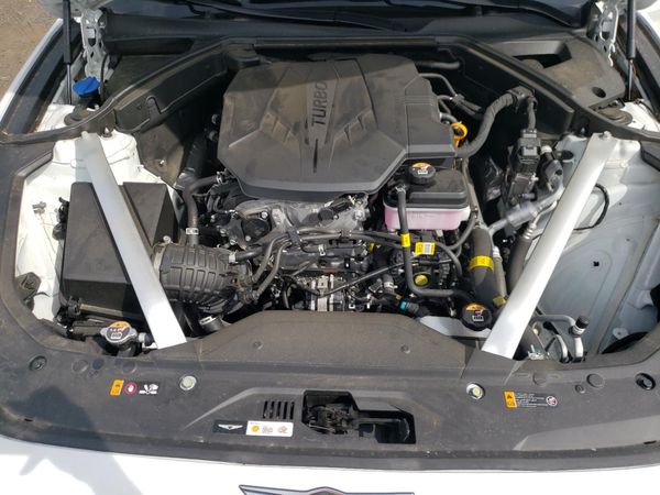2025 GENESIS G70