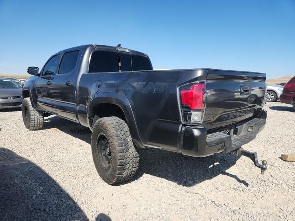 2017 TOYOTA TACOMA
