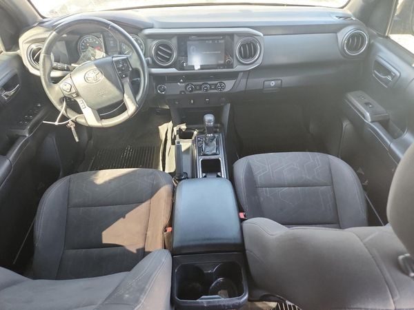2017 TOYOTA TACOMA