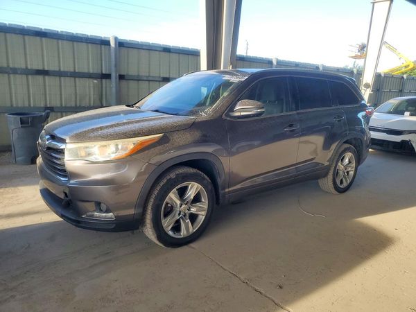 2015 TOYOTA HIGHLANDER — DSFA — Front 3/4