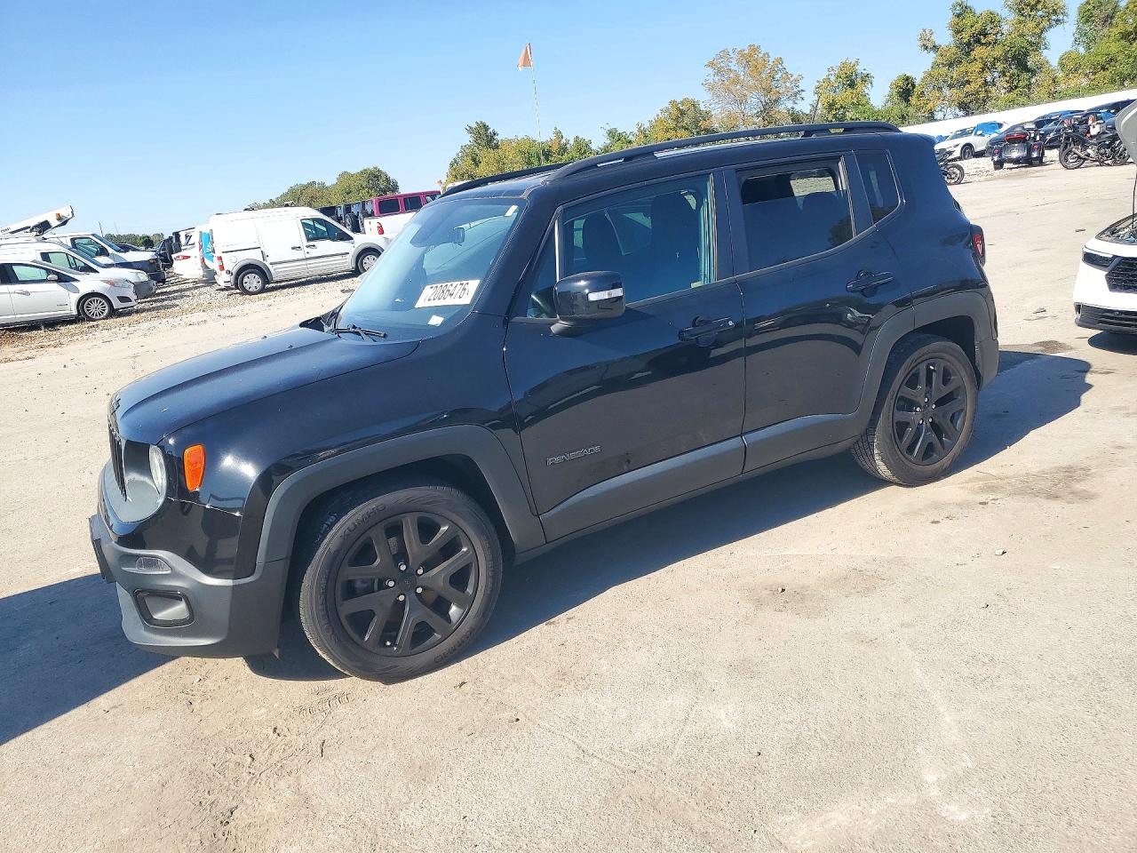 2017 JEEP RENEGADE — Front 3/4