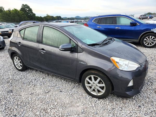 2012 TOYOTA PRIUS — Passenger 3/4