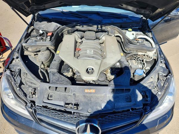 2013 MERCEDES-BENZ C-CLASS C63 AMG — Engine bay