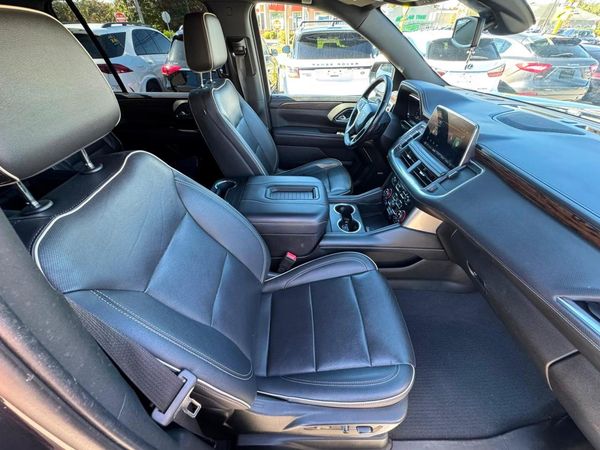 2022 CHEVROLET SUBURBAN Premier