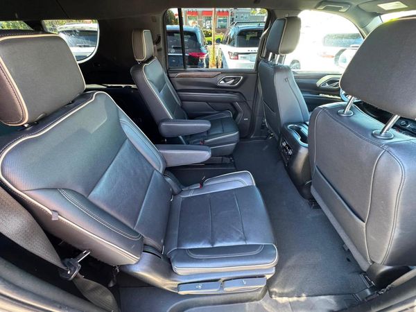 2022 CHEVROLET SUBURBAN Premier