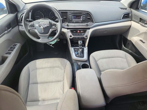 2017 HYUNDAI ELANTRA SE Base — CKPT