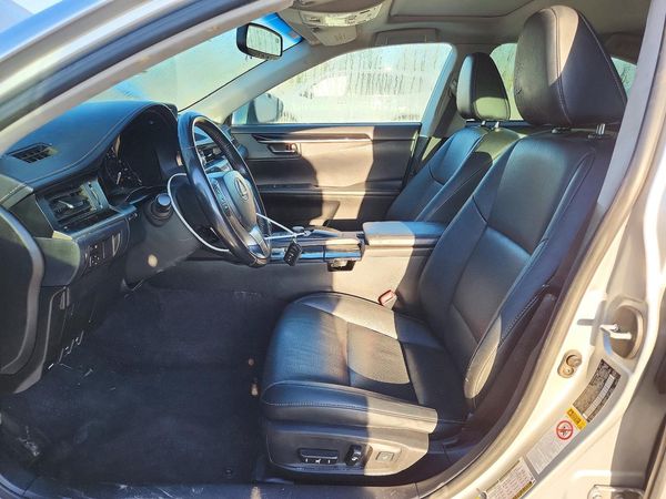 2015 LEXUS ES 350 — DENT
