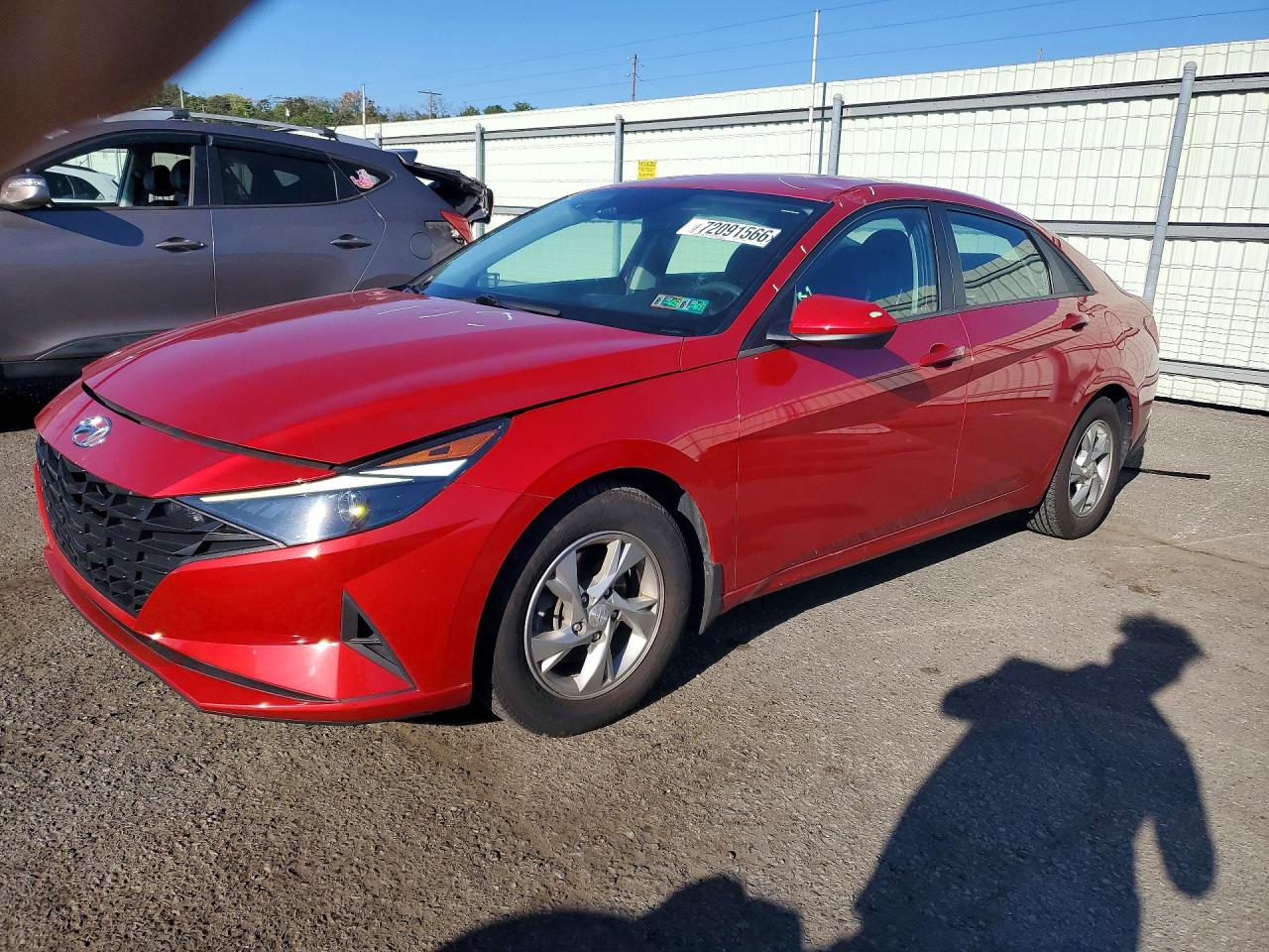 2022 HYUNDAI ELANTRA SE — Front 3/4