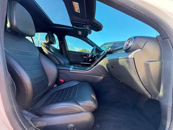 2022 MERCEDES-BENZ C C300