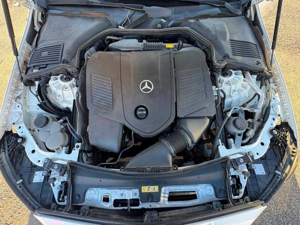 2022 MERCEDES-BENZ C C300