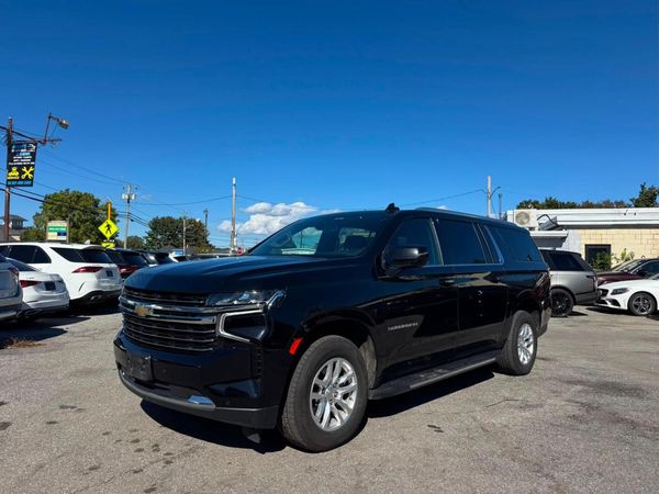 2022 CHEVROLET SUBURBAN LT