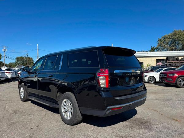 2022 CHEVROLET SUBURBAN LT