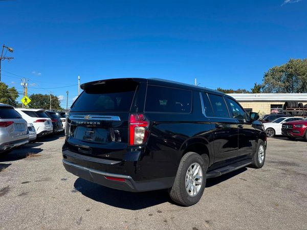 2022 CHEVROLET SUBURBAN LT