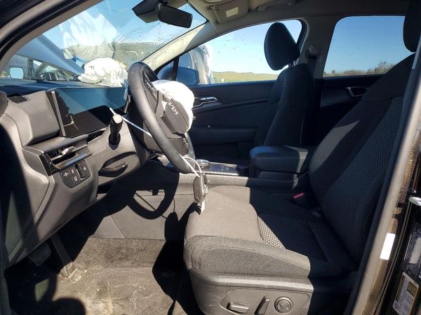 2026 KIA SPORTAGE — DENT