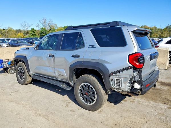 2025 TOYOTA 4RUNNER — DSRA