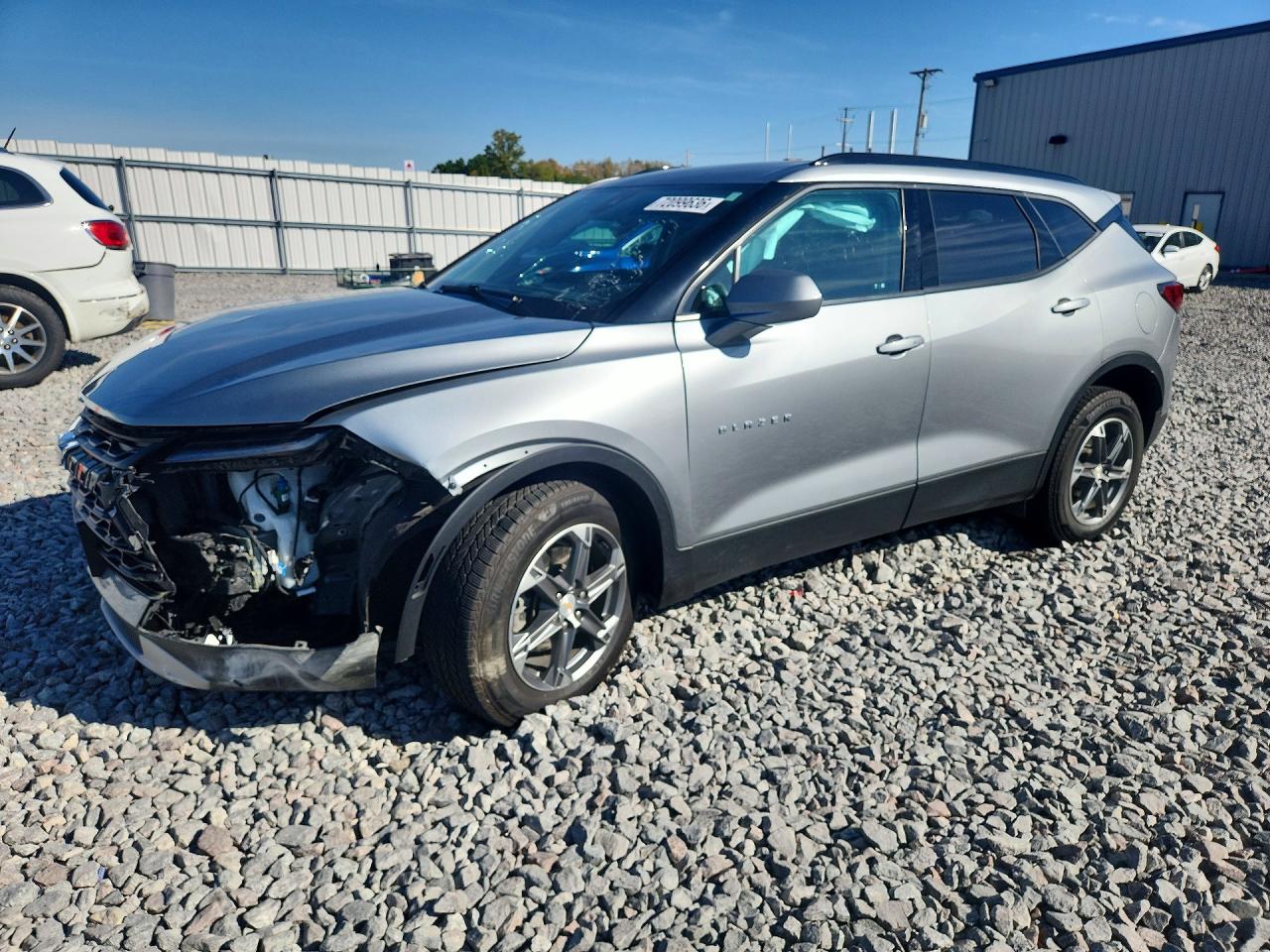 2023 CHEVROLET BLAZER 2LT — Front 3/4