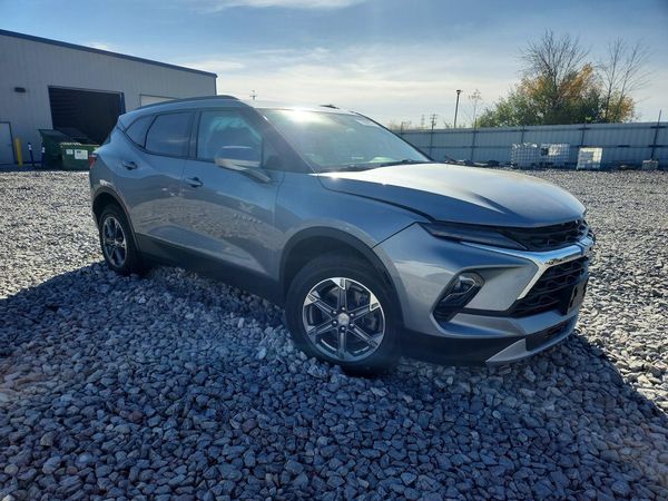 2023 CHEVROLET BLAZER 2LT — Passenger 3/4