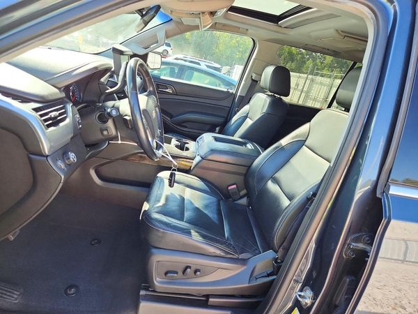 2019 CHEVROLET SUBURBAN LT — DENT