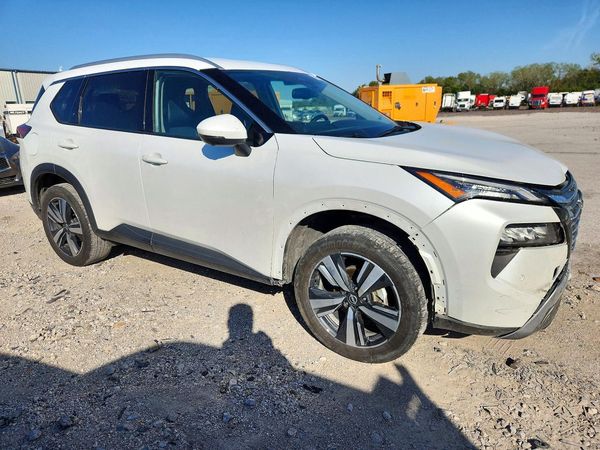 2026 NISSAN ROGUE SL — Passenger 3/4