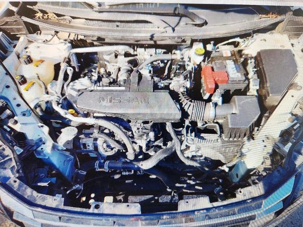2026 NISSAN ROGUE SL — Engine bay
