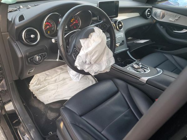 2019 MERCEDES-BENZ GLC 300 4MATIC GLC 300-4M