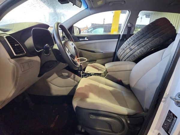 2019 HYUNDAI TUCSON SE — DENT