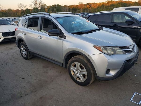 2013 TOYOTA RAV4 Standard — Passenger 3/4