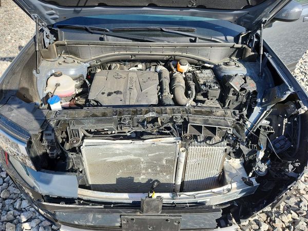 2025 HYUNDAI SANTA FE SEL — Engine bay