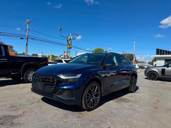 2021 AUDI Q8 S Line quattro Prestige