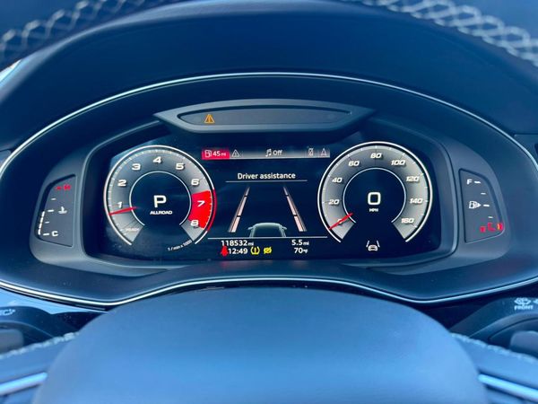 2021 AUDI Q8 S Line quattro Prestige