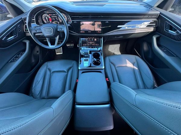2021 AUDI Q8 S Line quattro Prestige