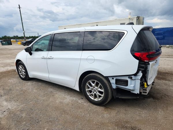 2024 CHRYSLER PACIFICA Touring L — DSRA