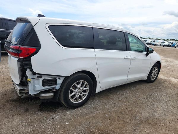 2024 CHRYSLER PACIFICA Touring L — PSRA