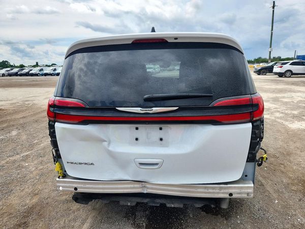 2024 CHRYSLER PACIFICA Touring L — DIRR