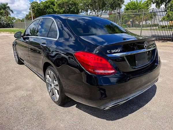 2016 MERCEDES-BENZ C-CLASS C300