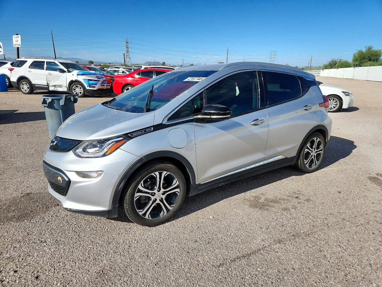 2017 CHEVROLET BOLT Premier — Front 3/4