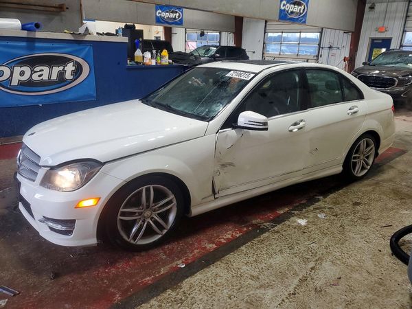 2012 MERCEDES-BENZ C