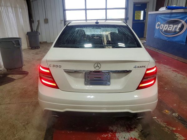 2012 MERCEDES-BENZ C