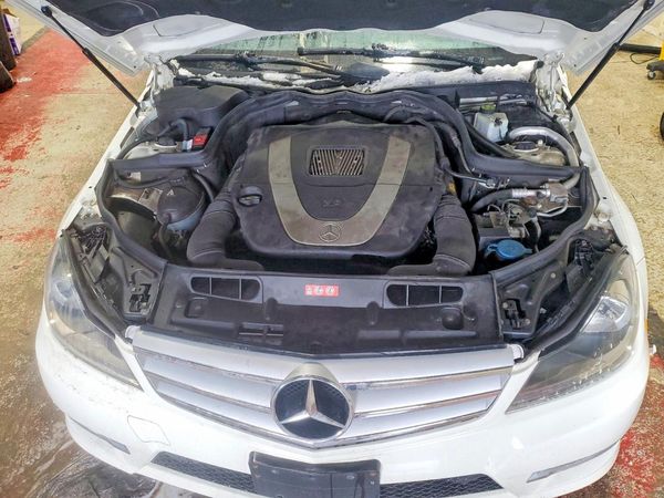 2012 MERCEDES-BENZ C