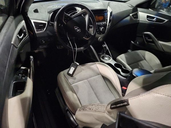 2013 HYUNDAI VELOSTER — CKPT
