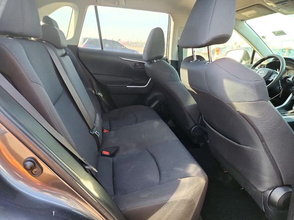 2019 TOYOTA RAV4 LE — PSRS