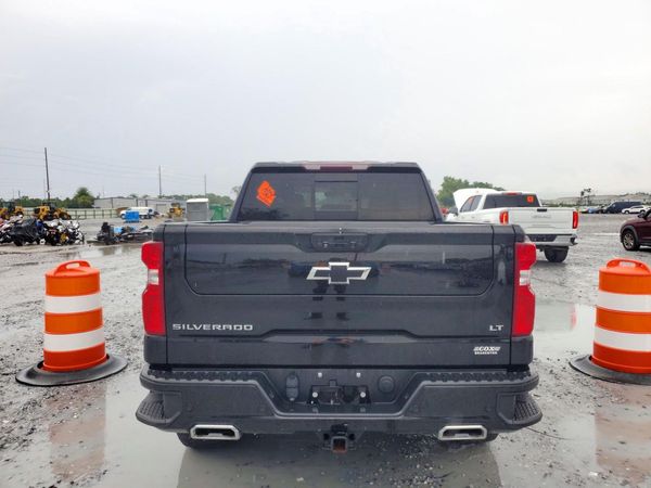 2022 CHEVROLET SILVERADO Trail Boss - LT — DIRR